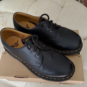 Dr. Martens Black 1461 Smooth - Size 7